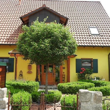 Sweet Home Suite Hallerndorf Bagian luar foto