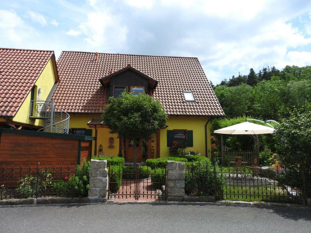 Sweet Home Suite Hallerndorf Bagian luar foto